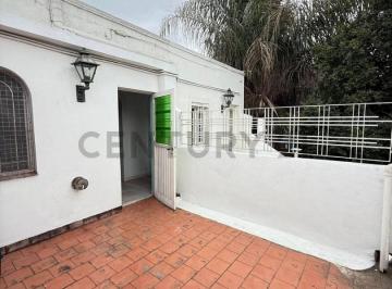 PH · 48m² · 2 Ambientes · Venta PH 2 Ambientes con Terraza en Caseros – Acepta Permuta