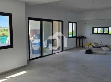 Casa · 190m² · 5 Ambientes · 1 Cochera · Casa en Venta en Santa Elena, Pilar del Este, Pilar