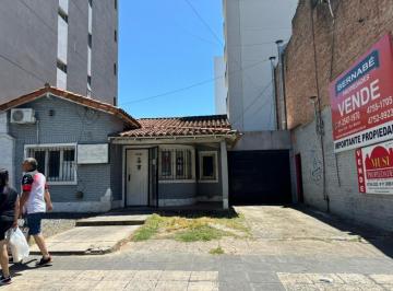 Terreno · 220m² · 2 Dormitorios · Casa en Venta Ideal Constructor - San Martin Centro