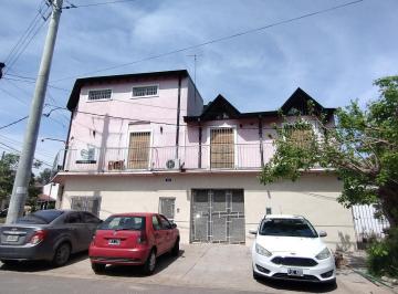 Casa · 326m² · 6 Ambientes · 1 Cochera · Casa en Venta Moreno 6 Ambiente