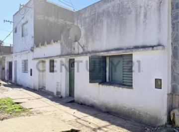 Terreno · 90m² · 132 Entre 37 y 38. Venta de Terreno en La Plata.
