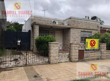 Casa · 126m² · 3 Ambientes · 5 Cocheras · Casa con Lote de Terreno, Apto Credito