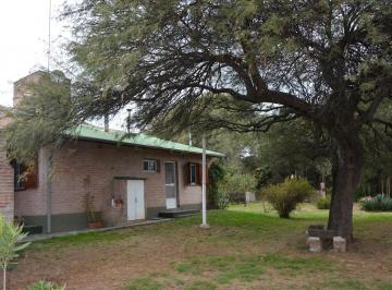 Casa · 255m² · 6 Ambientes · 2 Cocheras · En Venta 2 Casas en Terreno de 1 Ha en Corralito, Traslasierra