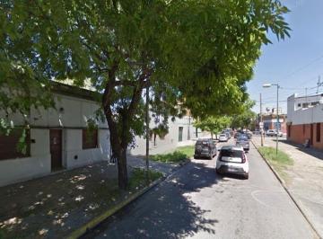 Casa de 4 ambientes, La Plata · Venta Casa PH 3 Dorm a Reciclarubicado en Calle 40 E/ 118 y 119