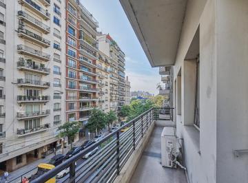 Departamento · 161m² · 5 Ambientes · 1 Cochera · Av Alvear - Ayacucho - Excelente Depto Unico Todo Esquina en Venta, Muy Especial!