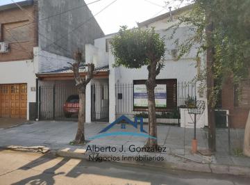 Casa · 190m² · 6 Ambientes · 1 Cochera · Casa Multifamiliar en San Andres