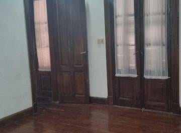 Departamento de 3 ambientes, Balvanera · Venta Departamento Antiguo