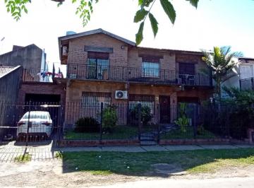 Casa · 252m² · 5 Ambientes · 3 Cocheras · Venta Casa Ambientes 4 Ambientes San Miguel