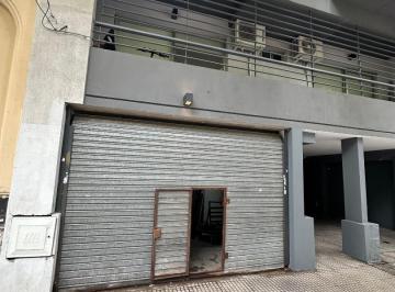Local comercial · 35m² · 2 Ambientes · 1 Cochera · Venta Local con Cochera en Boedo