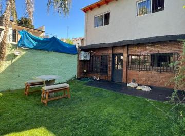 Casa de 4 ambientes, Rosario · 3 Dorm. Jardin y Cochera en Excelente Ubicacion!