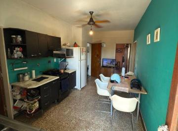 Departamento · 89m² · 4 Ambientes · Departamento 3 Dorm. Al Frente