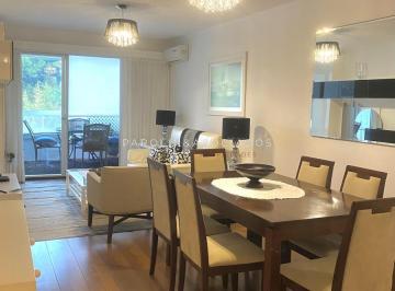 Foto1 · Apartamento en Venta de 2 Dorm. y Dependencia en Punta del Este.