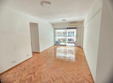 Departamento de 3 ambientes, Caballito · 3 Ambientes Al Frente Balcon Corrido Apto Profesional con Cochera