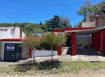 Casa · 169m² · 5 Ambientes · 2 Cocheras · Venta Casa con Departamento - 3 Dorm. - Rio Ceballos
