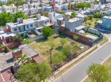 Foto · Venta de Lote - Terreno 360 m en Nuevo Poeta Lugones - Apto Duplex