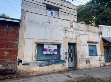 Casa · 75m² · Casa a Reciclar en Barrio Cinco Esquinas