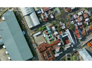 Hotel · 567m² · 10 Ambientes · Venta de Propiedad Oportunidad de Inversion! Venta de Block Completo a Refaccionar o Demoler en El C