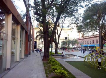 Local comercial , Ciudad de Santa Fe · Oportunidad de Alquiler Local Comercial