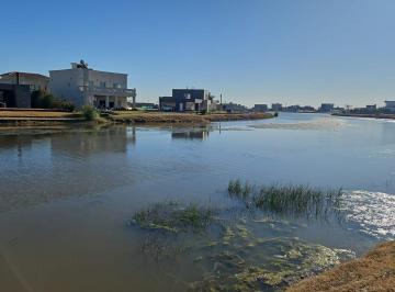 Terreno · 800m² · Venta - Lote - Santa Clara Al Sur - a La Laguna - Canning - San Vicente - Barrio Cerrado