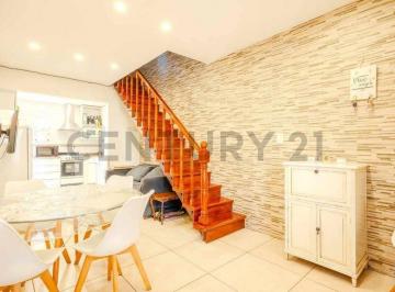 PH · 70m² · 3 Ambientes · Venta Duplex 3 Ambientes - Villa Luzuriaga - Apto Credito - Permuta