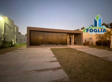 Casa de 4 ambientes, Presidente Perón · Lagos de San Eliseo - Casa en Venta