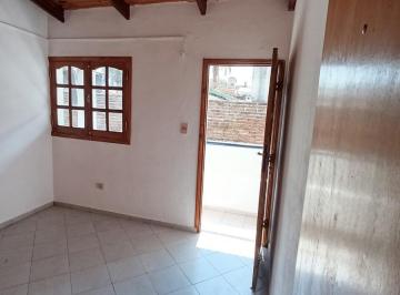Departamento · 30m² · 2 Ambientes · Departamento en Villa Sarita, Sobre Pedernera Casi Roca