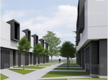 Casa · 74m² · 3 Ambientes · Casa Dúplex en Venta en Las Nazarenas, Pilar, G. B. a. Zona Norte