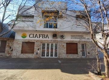 Casa de 6 ambientes, La Plata · Casa en Venta en Calle 118 E/ 39 y 40, La Plata. Ideal Oficinas.