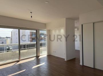Departamento · 43m² · 3 Ambientes · Venta 3 Ambientes con Balcon y Baulera en Caballito