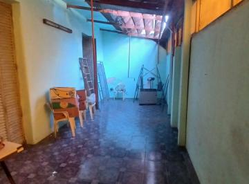 Casa de 3 ambientes, Rosario · Venta Depto de Pasillo. 2 Dorm. Patio. Terraza. No PH (Montevideo y Av Francia)