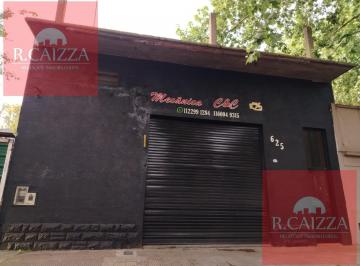 Depósito · 112m² · 2 Cocheras · Local en Lomas de Zamora
