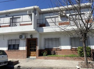 Departamento · 60m² · 3 Ambientes · Departamento de 3 Ambientes en Planta Baja