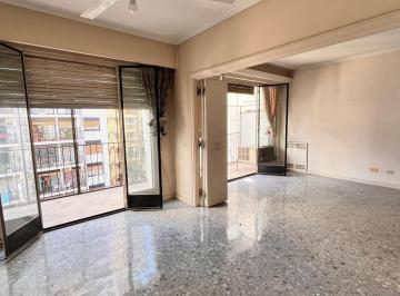 Departamento · 132m² · 4 Ambientes · 3 Dorm. con Dependencia y Balcon en Excelente Ubicación
