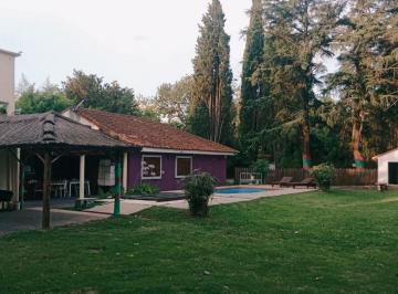 Quinta vacacional · 250m² · 6 Ambientes · Casas - Quinta - General Rodríguez, Gran Bs. As. Oeste