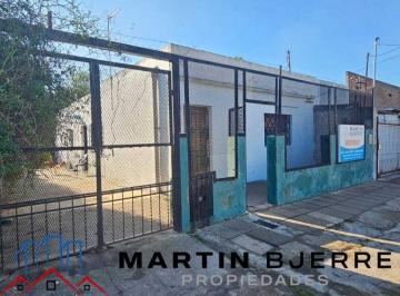 MBJ-MBJ-36_2 · Venta Casa 3 Ambientes Gonzalez Catan, La Matanza