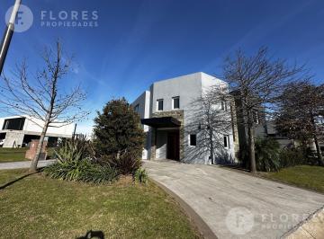 Casa · 283m² · 7 Ambientes · 2 Cocheras · Casa en Venta, Ayres Plaza, Pilar