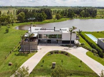 casa en Campana · Casa en Chacras de La Reserva