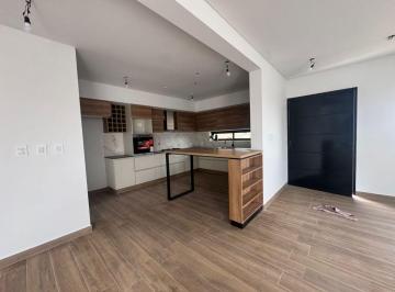 Casa de 4 ambientes, El Challao · Cl/inmobiliaria Vende Casa en La Bastilla Apta Credito Hipotecario en Una Planta a Extrenar.