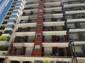 Departamento · 36m² · 2 Ambientes · 2 Amb con Patio Propio - con Cochera - Z/aca