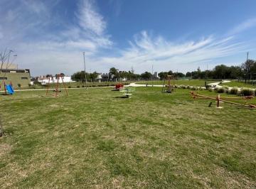 Terreno · 360m² · Lote en Venta Campo Chico