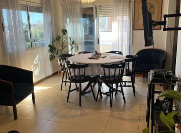 Departamento de 4 ambientes, La Matanza · Departamento Duplex en Venta de 4 Ambientes en Ramos Mejía con Balcon y Cochera, Super Luminoso
