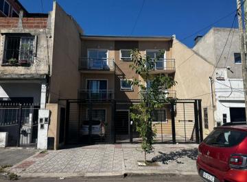 Departamento de 3 ambientes, La Matanza · Moderno Departamento 3 Ambientes en Ramos Mejía