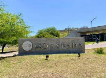 Terreno · 972m² · 1 Ambiente · 1 Cochera · Venta Lote en La Deseada Country