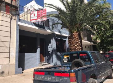 Local comercial · 240m² · 8 Ambientes · Local - Colegiales