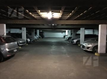 Garage · 15m² · 1 Cochera · Cochera - Zona Municipalidad y Tribunales