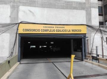 Garage · 15m² · Seguridad Las 24hs, Excelente Ubicación!