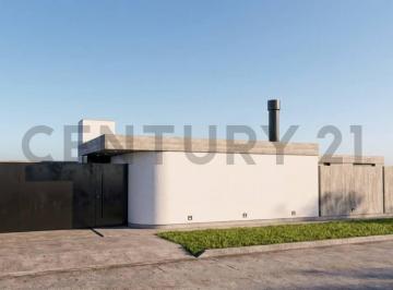 Casa · 109m² · 4 Ambientes · 2 Cocheras · Casas en Construcción en Venta en Gonnet Entre Caminos