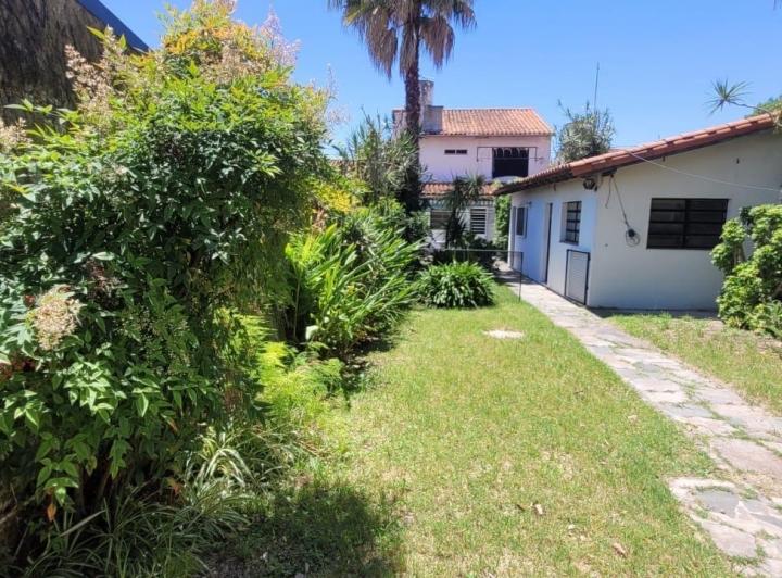 Casa · 160m² · 4 Ambientes · 1 Cochera