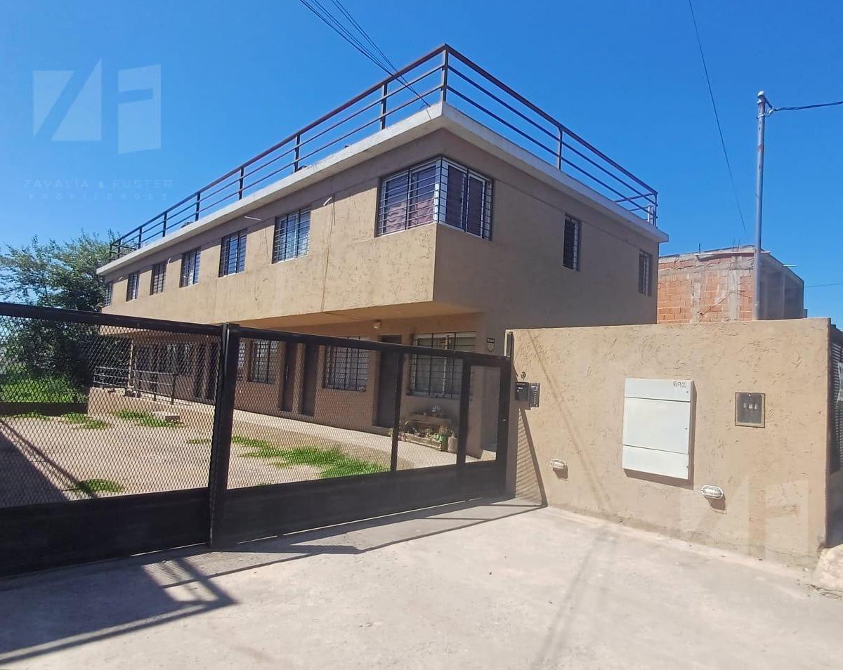 Duplex en Venta de 1 Dormitorio y 1/2 , B° Cuesta Colorada, La Calera