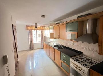 Departamento · 113m² · 5 Ambientes · 1 Cochera · Frente, Balcón, Piso 7 Mo